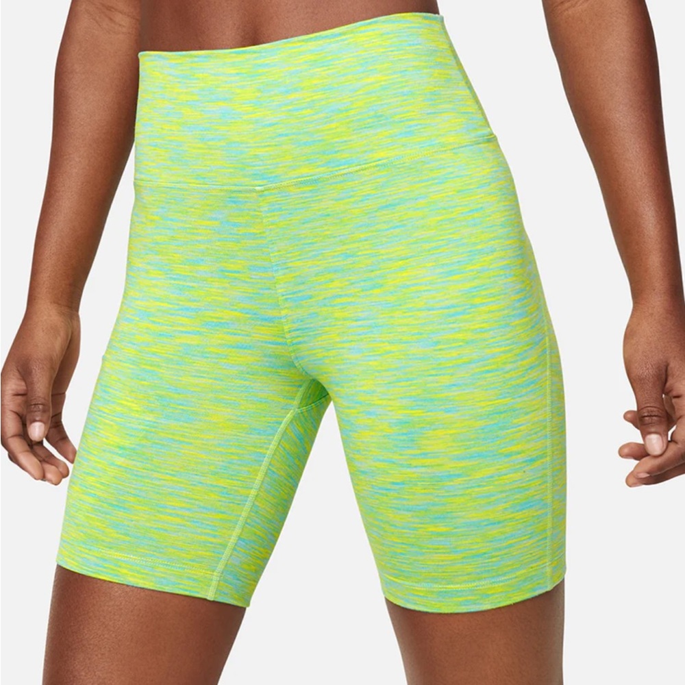 Outdoor voices free form shorts